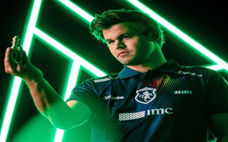 قمة الجولة.. ماغنوس كارلسن يتصدر بطولة الشطرنج في كأس العالم الإلكتروني 2025